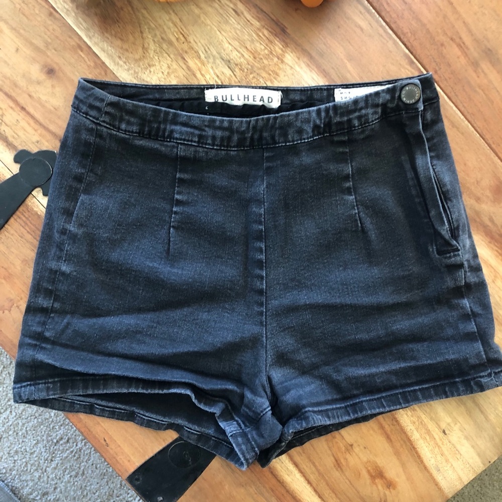 Bullhead Black High Waisted Denim Hot Shorts - Side Zip - Size 3